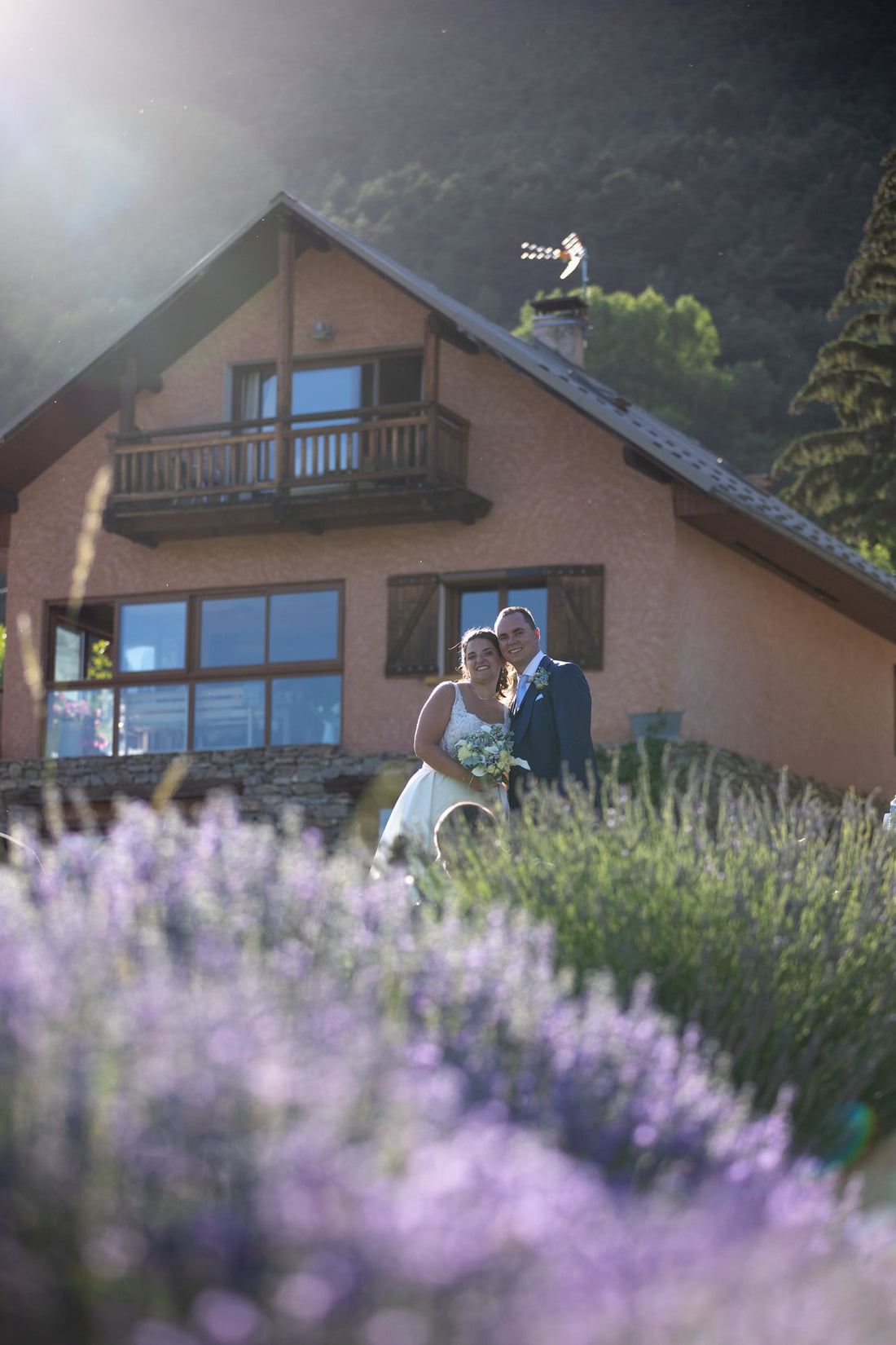 Où loger vos invités de mariage autour de la Ferme des Écrins ?
